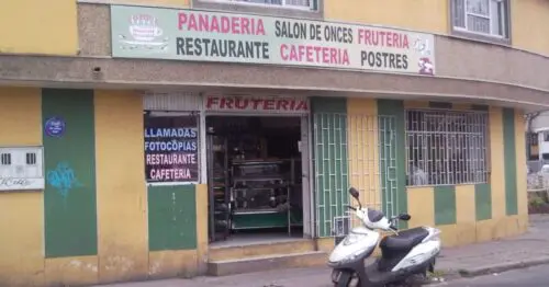 FRUTERIA Y PANADERIA FRUTERIA Y PANADERIA